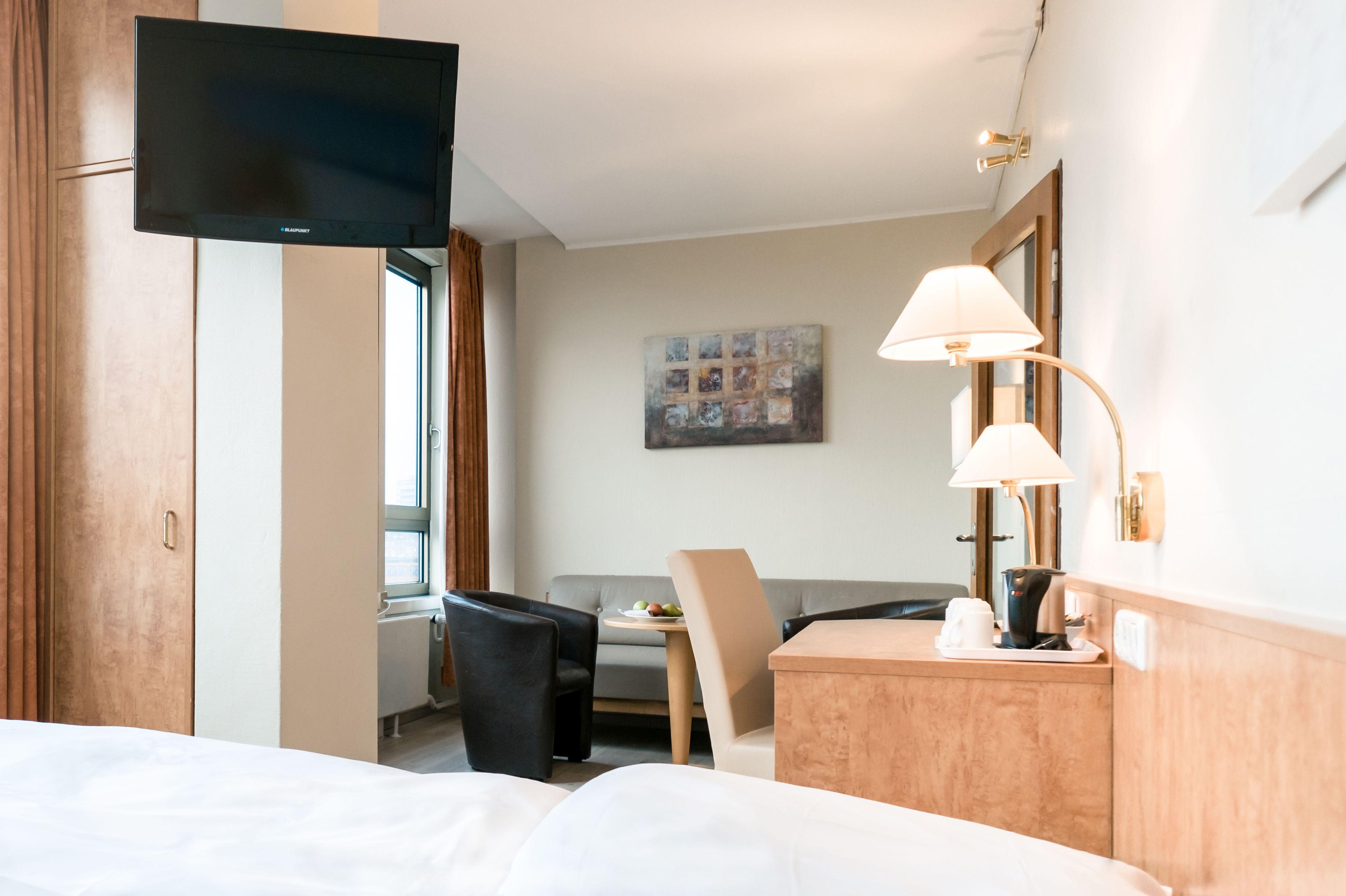 Hotel Astor Kiel By Campanile Extérieur photo